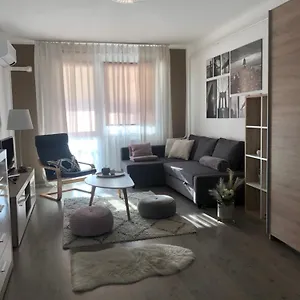 Design-s 4you Budapesta