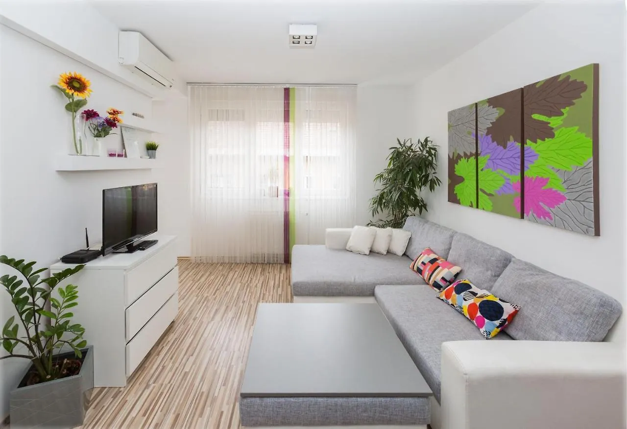 Mentha Apartments Deluxe - Mad Budapest 0*,  Magyarország