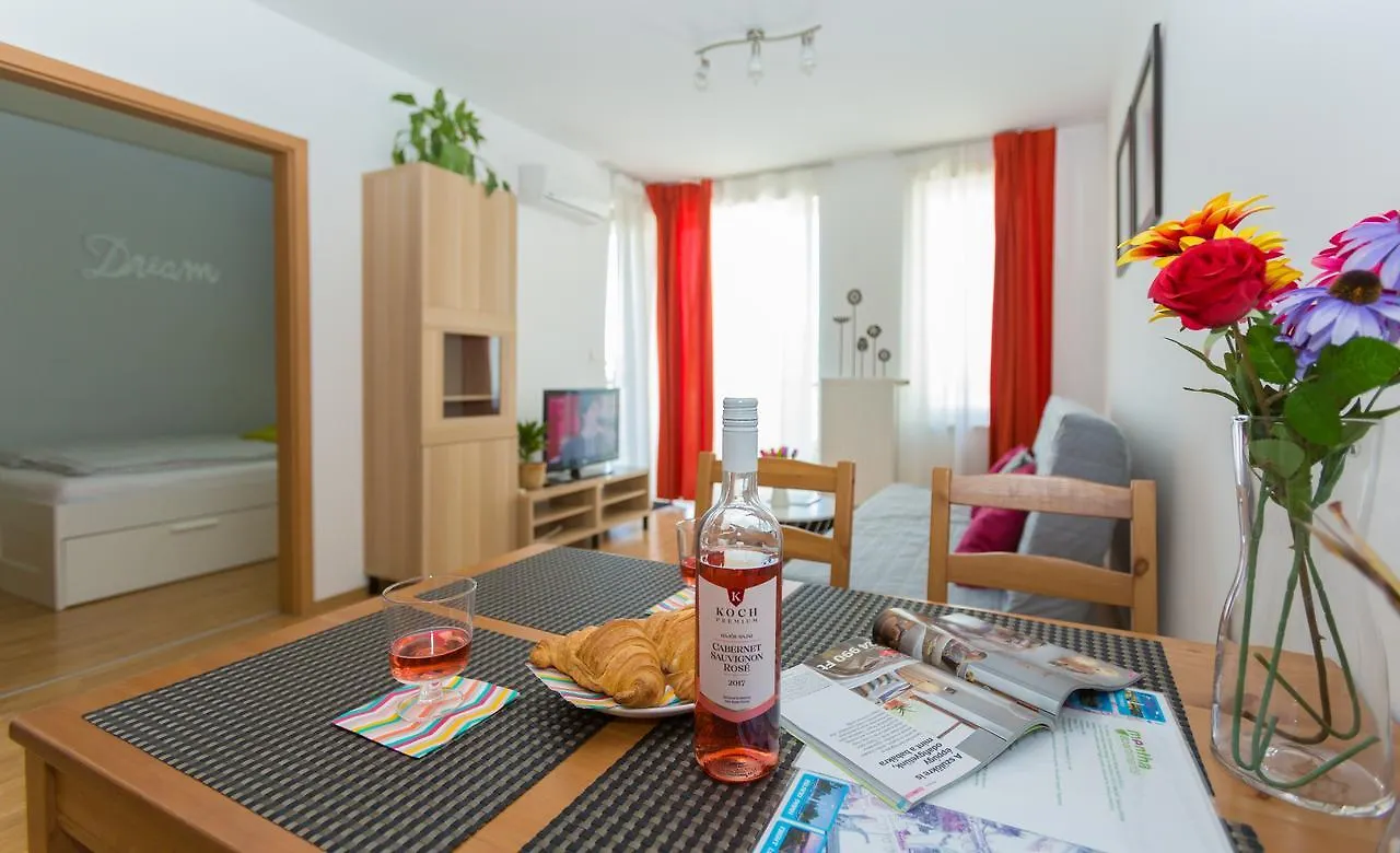 Mentha Apartments Deluxe - Mad Budapest